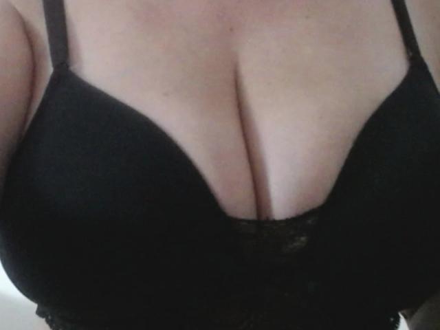 VictoriaKim - Sexe cam en vivo - 17695066