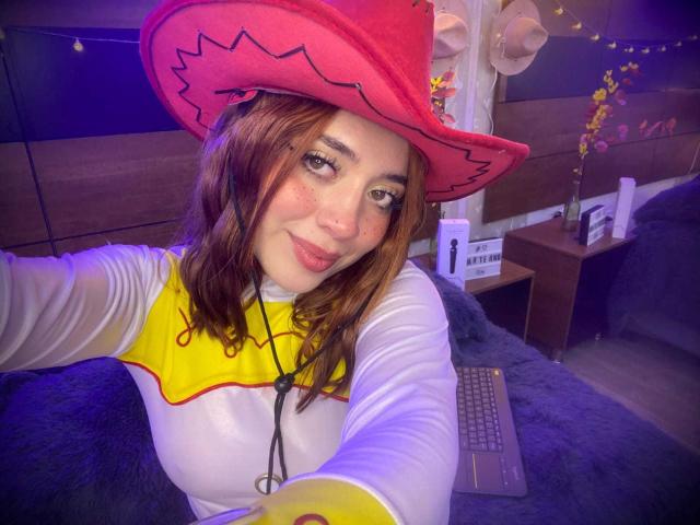 BonnyyMilthonn - Live sex cam - 17697178