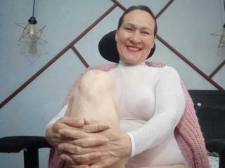 AnyaGreen - Live porn & sex cam - 17697190