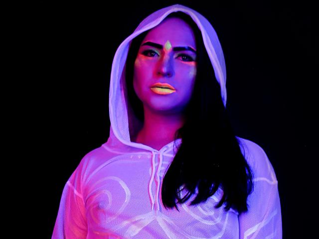 IrisDurand - Live porn &amp; sex cam - 17703242