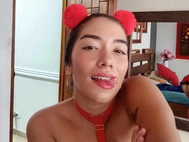 SharonKlart - Live porn &amp; sex cam - 17707278