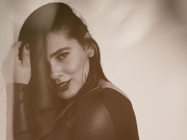 SophieCurves - Sexe cam en vivo - 17711350