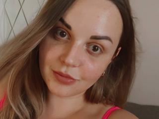 OnlyOneRose - Sexe cam en vivo - 17714010