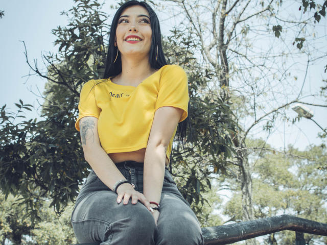 VioletaParr - Live sex cam - 17717998