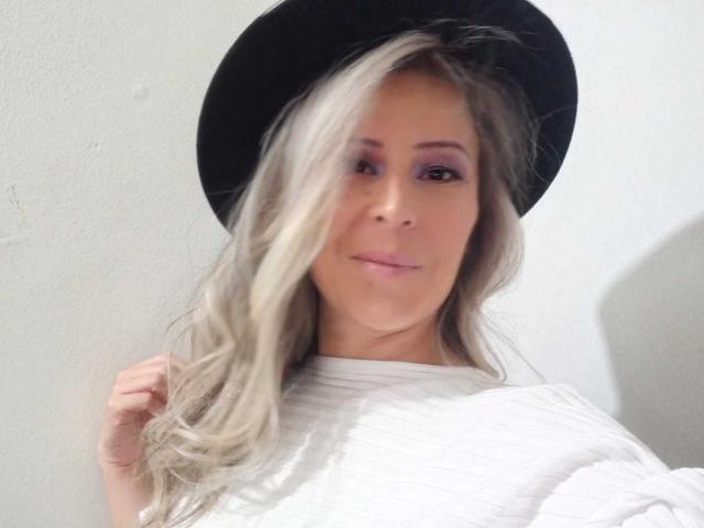 Contelaya - Live sex cam - 17719098