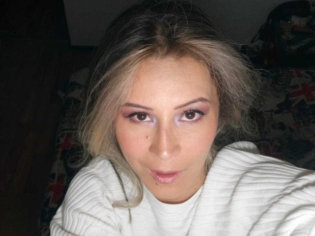 Contelaya - Live sex cam - 17719106