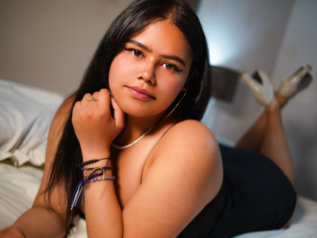 ChloeRomeo - Sexe cam en vivo - 17724854