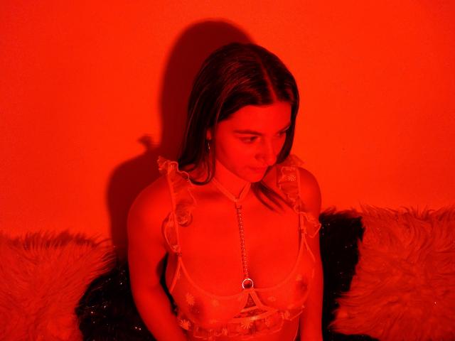 AtheneaRossi - Live porn &amp; sex cam - 17732150