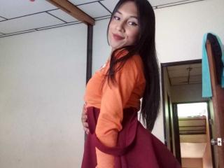 MelannySweetX - Live sex cam - 17733982