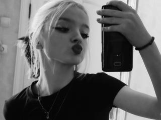 LaPochka - Live sex cam - 17734586