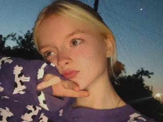 LaPochka - Live sex cam - 17734602