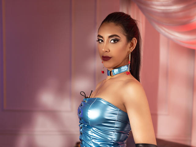 MiahEvanz - Live Sex Cam - 17734722