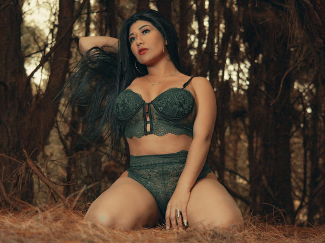KhloeLawson - Live sex cam - 17738390