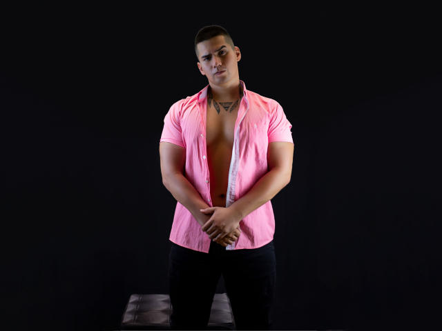 KingaNDher - Live sex cam - 17740234