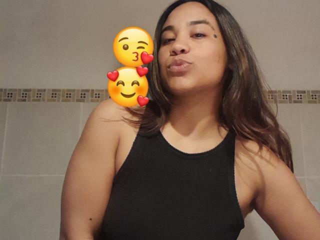 FreeFlower - Live sex cam - 17742802