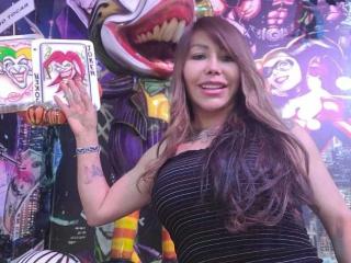 LeslyThompson - Sexe cam en vivo - 17744654