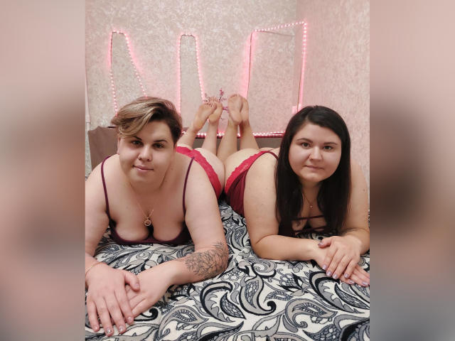 BeckyAndEllen - сексуальная веб-камера в реальном времени - 17745986