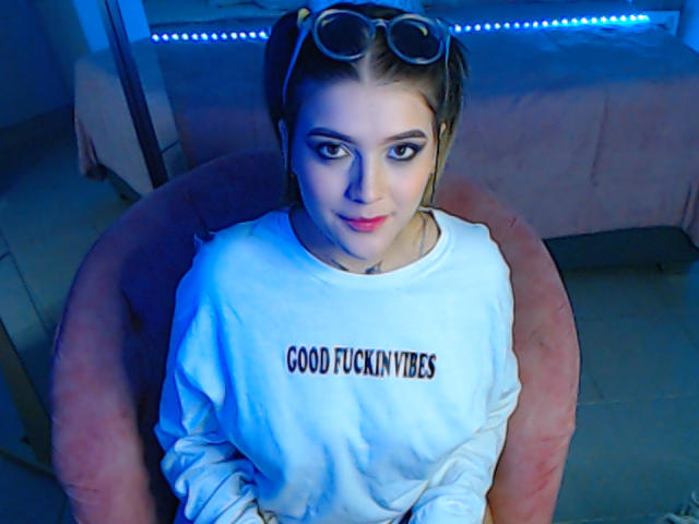 KimSummer - Live sex cam - 17750282