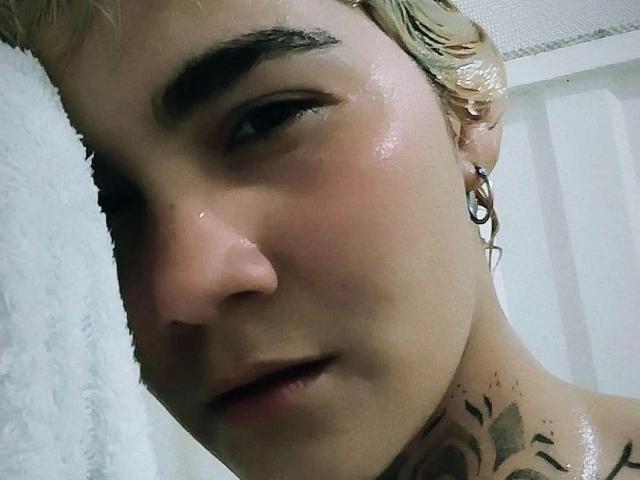 AnaaRoman - Live sex cam - 17753250