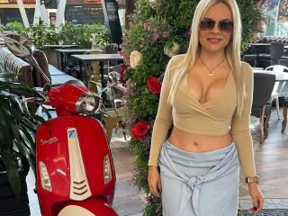 CharlotteRouse - Live sexe cam - 17759646