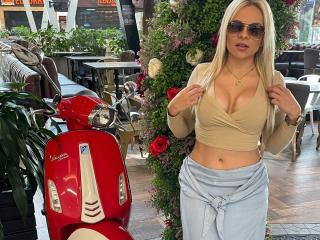 CharlotteRouse - Live sexe cam - 17759742