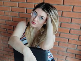 SofiaLux - Live sex cam - 17763778