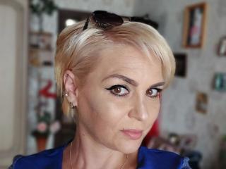 LonnyKendall - Live sexe cam - 17770146