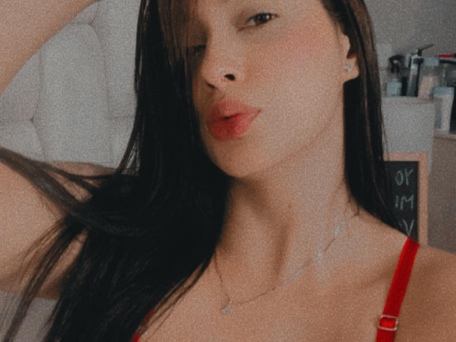 EmilyParkerr - Live porn &amp; sex cam - 17770546