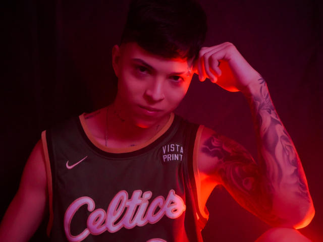 AdamClaark - Live Sex Cam - 17773374