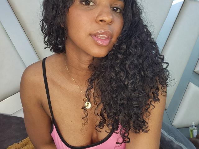 LisaMendez - Live Sex Cam - 17778670