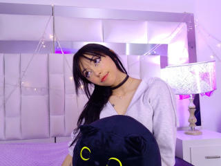 ArieYara - Live sex cam - 17786438