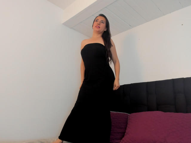 BiancaMills - Live porn &amp; sex cam - 17788006