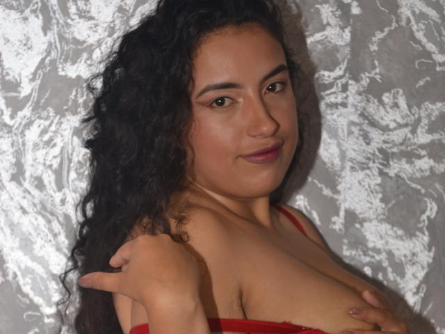 AndreaSimon - Sexe cam en vivo - 17797982