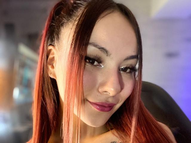 ValeryHarllow - Live Sex Cam - 17798034