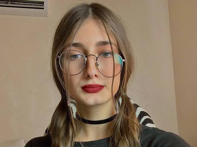 MoonLiza - Live sexe cam - 17801822