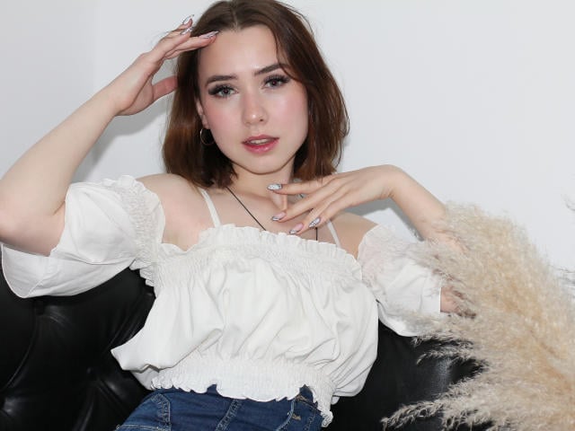 LilyaTaylor - Sexe cam en vivo - 17802634