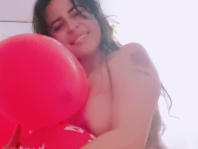 LindaSmith - сексуальная веб-камера в реальном времени - 17805670