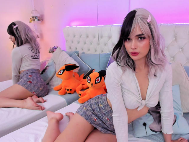 CharlotteBroown - Live Sex Cam - 17805950