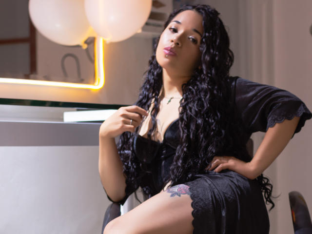 CristtalGarcia - Sexe cam en vivo - 17808022