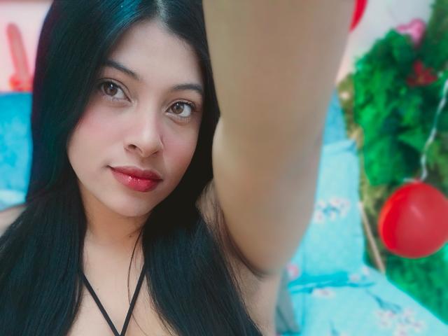 DanielaGarciia - Live sex cam - 17812078