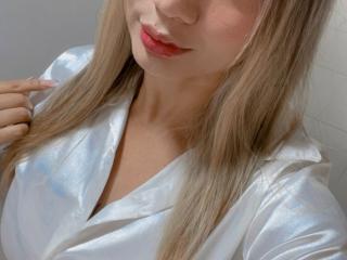 SophieLombardo - Live sexe cam - 17812662