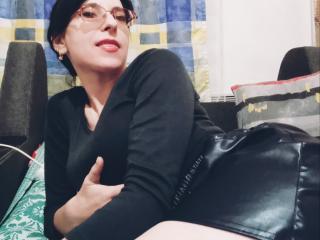 DiamondLeona - Live sex cam - 17816786