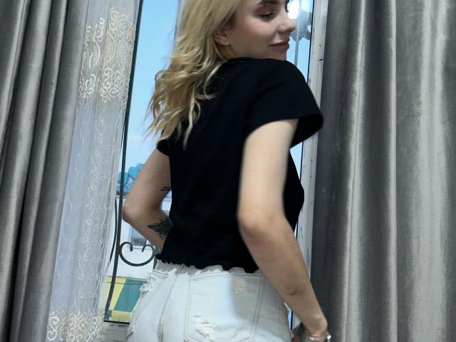 OopsSexy - Live porn &amp; sex cam - 17819094