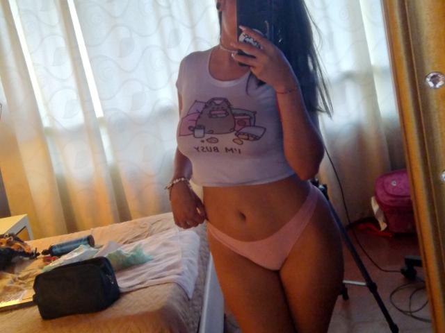 NicollSanchez - Live sex cam - 17822222