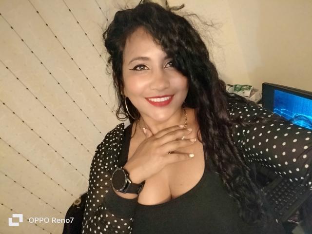 YiyaHot69 - Sexe cam en vivo - 17829682