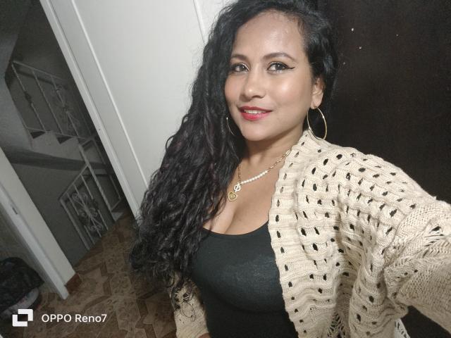 YiyaHot69 - Live sex cam - 17829798