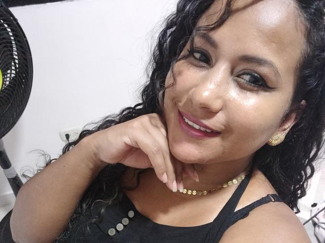 YiyaHot69 - Sexe cam en vivo - 17830054