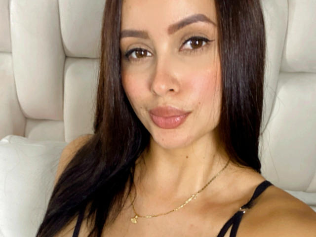 EmilyParkerr - Live porn &amp; sex cam - 17830282