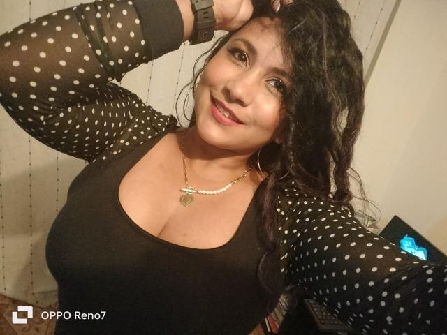 YiyaHot69 - Live sex cam - 17830678