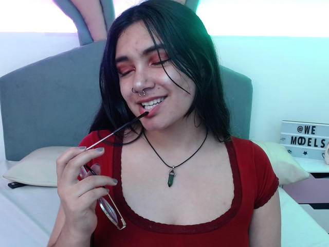 CassieTaylor - Live sex cam - 17839030